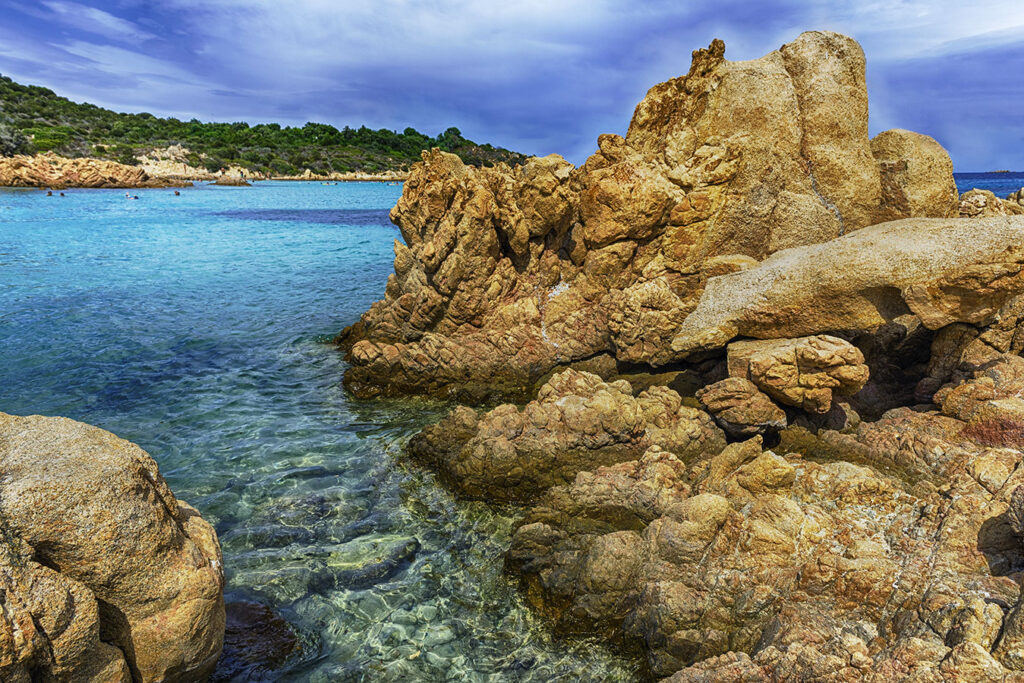 Tutte le sfumature di blu della Sardegna
